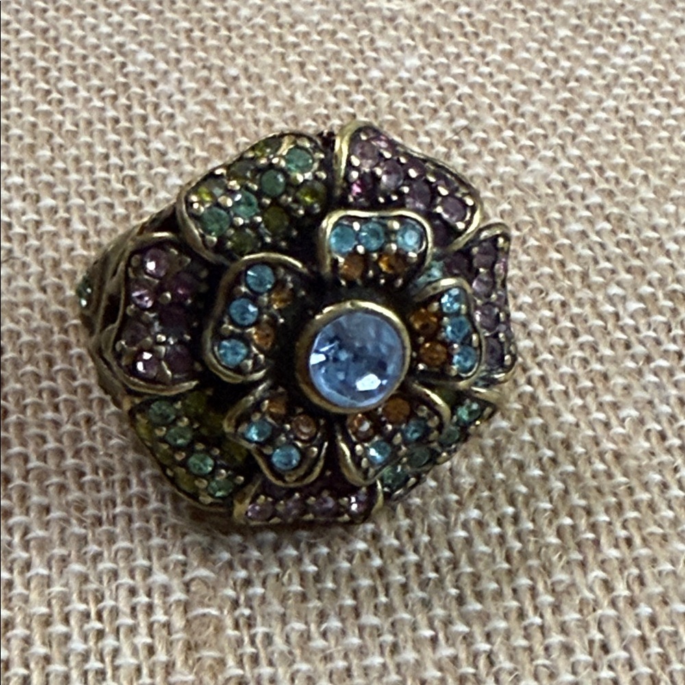 HEIDI DAUS CRYSTAL FASHION RING PINK GREEN BLUE SIZE 7 ANTIQUED GOLD
